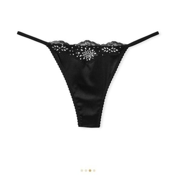 Victoria Secret VERY SEXY Lace Trim Thong - Picture 1 of 3